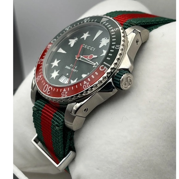 GUCCI 40mm Italian Luxury Watch - Picture 4 of 9